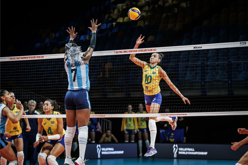 Brasil Atropela A Argentina Por A E Mant M No Mundial De V Lei