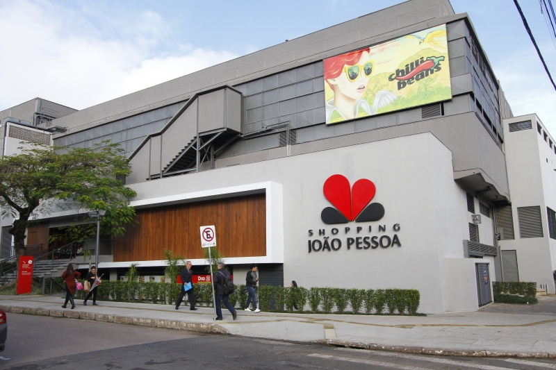 Shopping João Pessoa está à venda