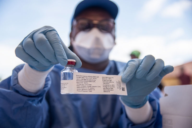 Depois da epidemia, foram desenvolvidos dois medicamentos e duas vacinas contra o ebola 