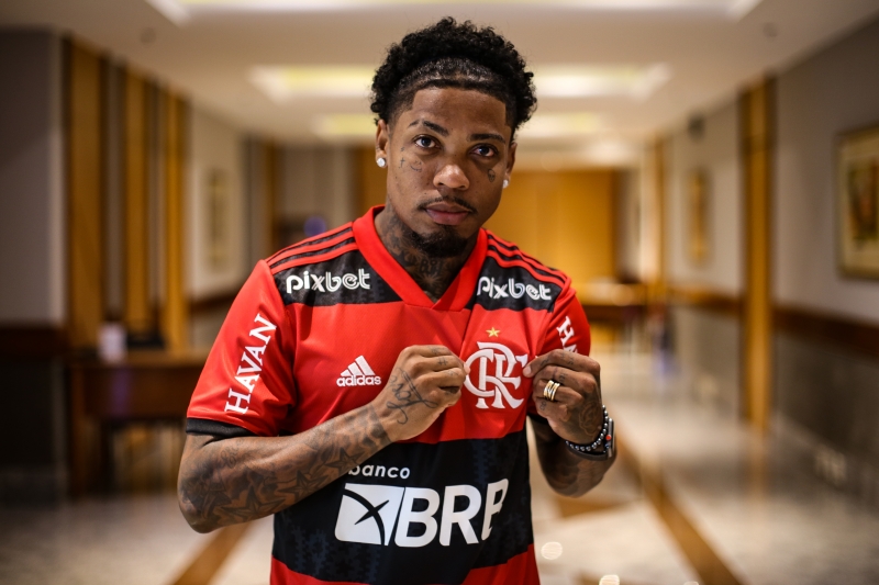 Flamengo anuncia a contratação do atacante Marinho, ex-Santos