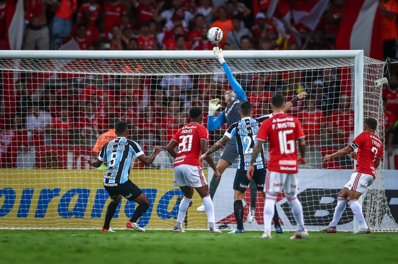 Na fase classificatória do Estadual, o Colorado venceu o Tricolor por 1 a 0