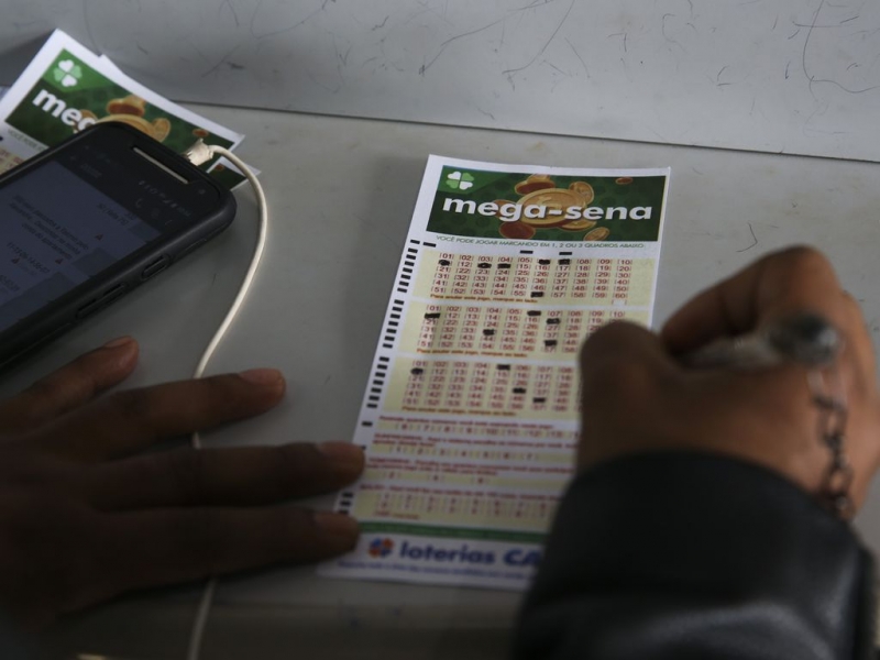 R$ 60 mi acumulados: Mega-Sena recebe apostas até as 19h; saiba