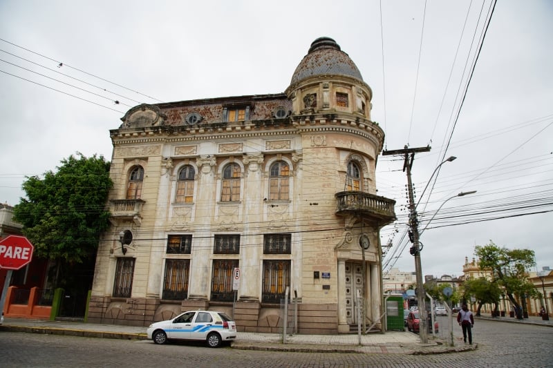 Edital para restauro da antiga sede do Banco do Brasil, em Pelotas, recebe inscrições até o dia 9 de junho
