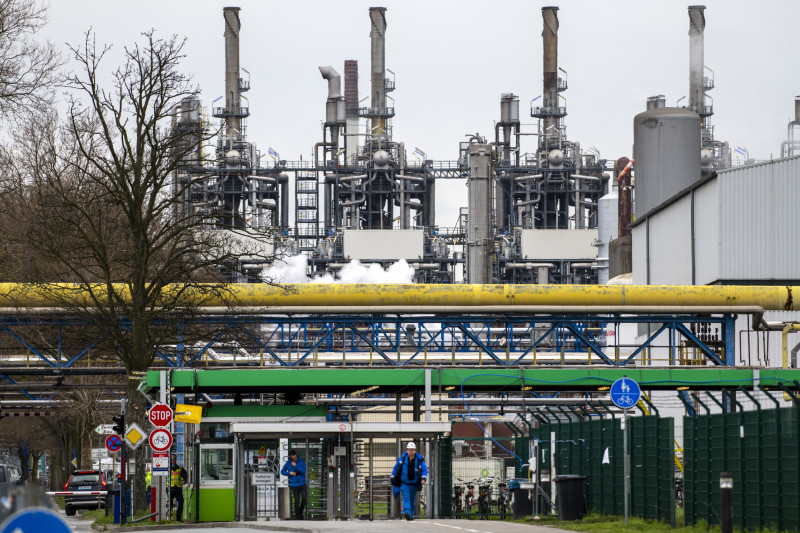 Campos marítimos produziram, em maio, 97,5% do petróleo e 86,2% do gás natural