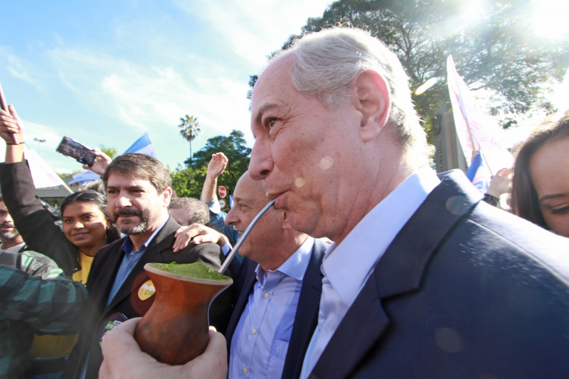 Ciro Gomes cumpre agenda hoje em Porto Alegre