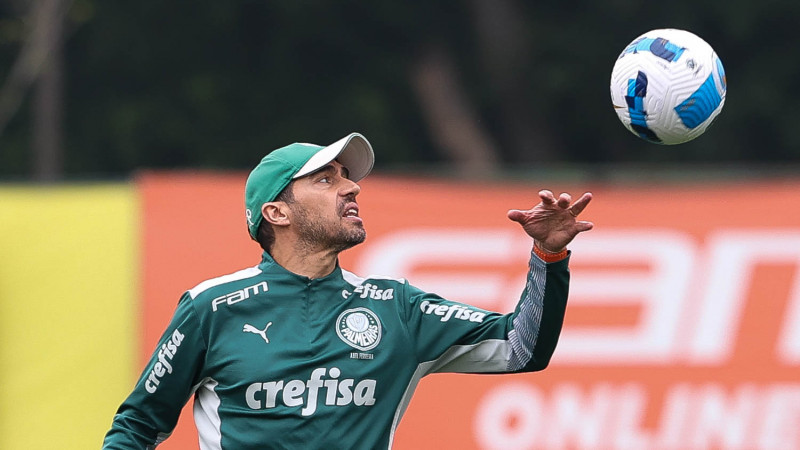 Palmeiras vence Atlético-MG nos pênaltis e vai à semi da Libertadores