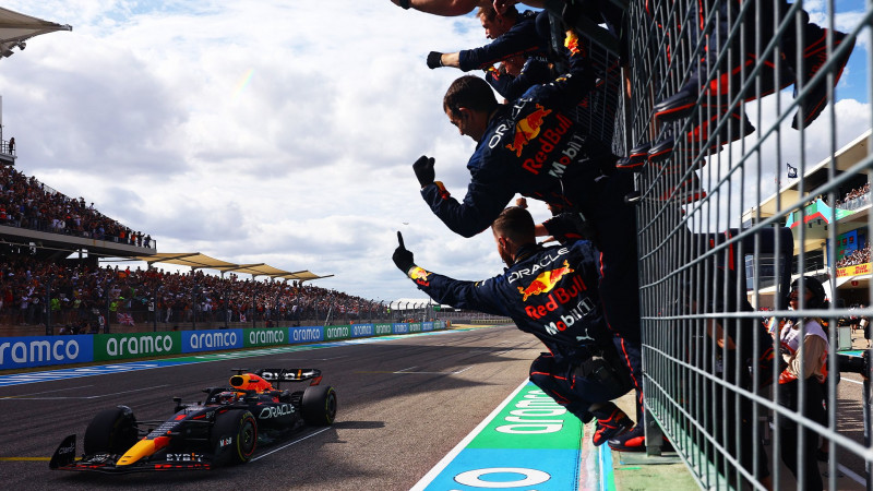 Com a conquista do GP dos Estados Unidos, Max Verstappen chegou a 13 vitórias em 2022