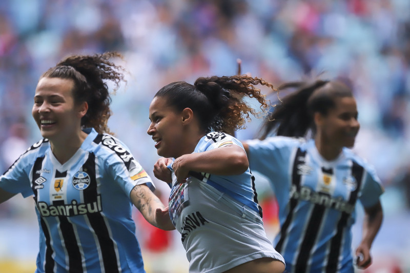 Grêmio embarca para Belo Horizonte com apenas 12 atletas para estreia no Brasileiro  Feminino