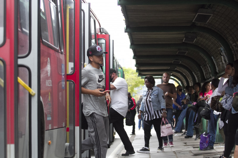 Novas linhas ganham ampliação no número de viagens nesta segunda-feira