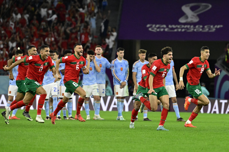Marrocos faz história e, nos pênaltis, elimina a Espanha da Copa