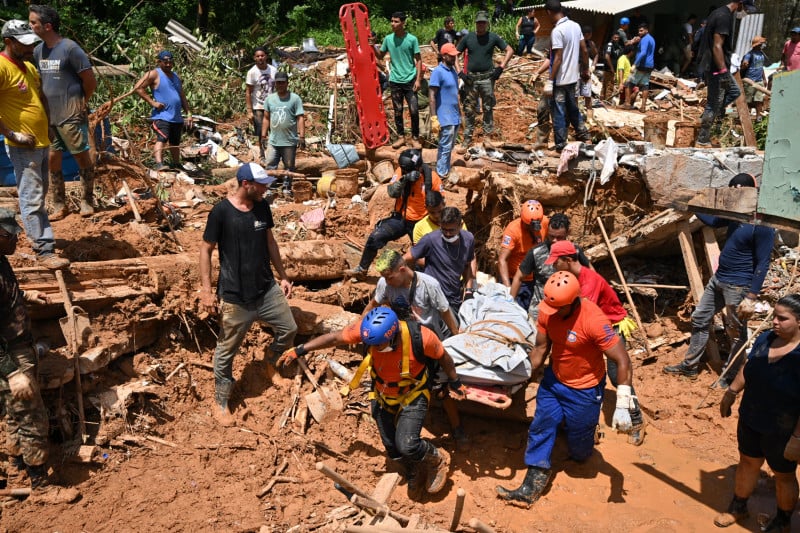 Número de mortes em temporal no litoral de São Paulo sobe para 57