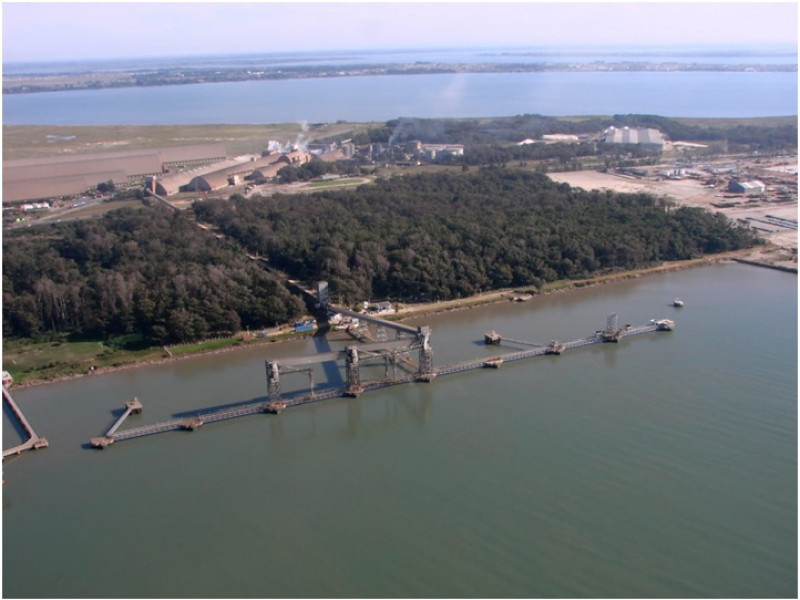 Canais de acesso aos portos do Rio Grande (foto) e de Santos (SP) estão incluídos nesse planejamento