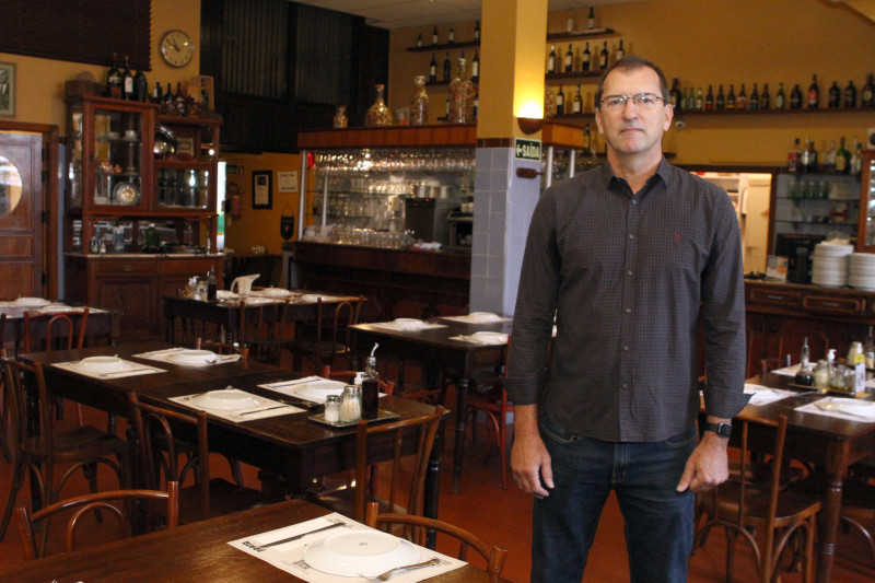 Tradicional Xis de Santa Maria pub & bar, Joinville - Restaurant