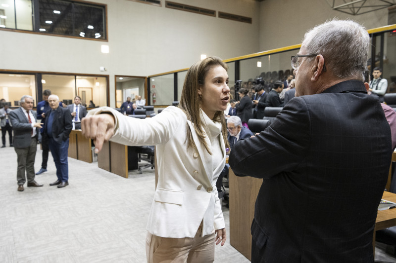 Sem consenso entre parlamentares, decisão caberá a Procuradoria-Geral da Câmara