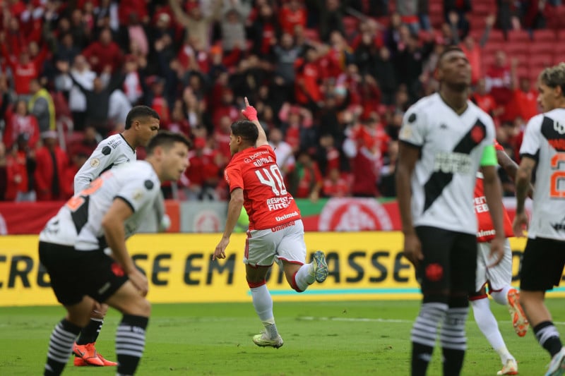 O time passa a ocupar a 10ª posição na tabela, com 14 pontos somados