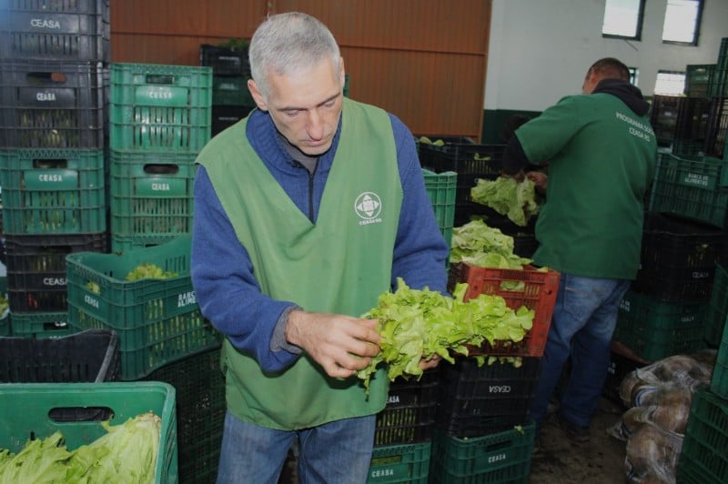 Os alimentos serão levados para a Defesa Civil do Estado, para que ela possa fazer a distribuição