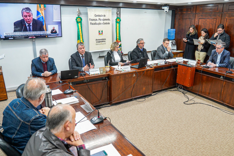 Indicado para presidir o Banrisul, Fernando Lemos foi sabatinado na Assembleia do Rio Grande do Sul