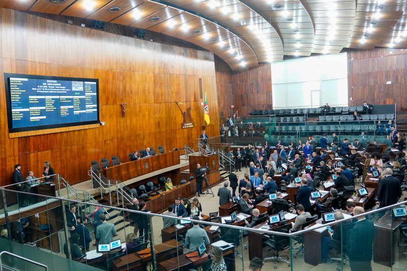 Recesso parlamentar terá duração entre 17 ne 31 de julho