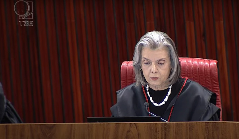 O voto da ministra Carmen Lúcia definiu o placar