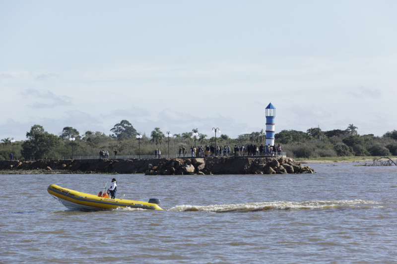 Inauguração dos molhes e do farol da Barra do Ribeiro aconteceu durante 3º Velejaço solidário