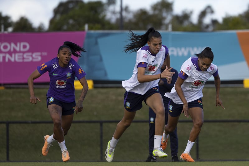 Após a estreia perfeita contra o Panamá, Brasil é líder isolado do Grupo F