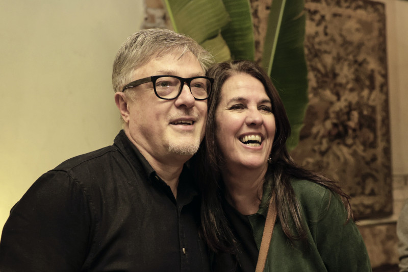 Marcelo Pires e Martha Medeiros, no lançamento do livro 