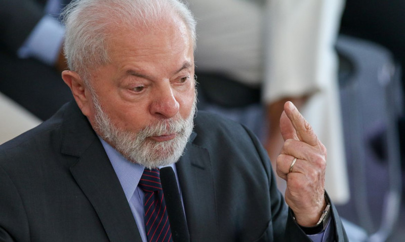 Lula criticou os gastos militares globais que, segundo ele, superam US$ 2 tri em apenas um ano