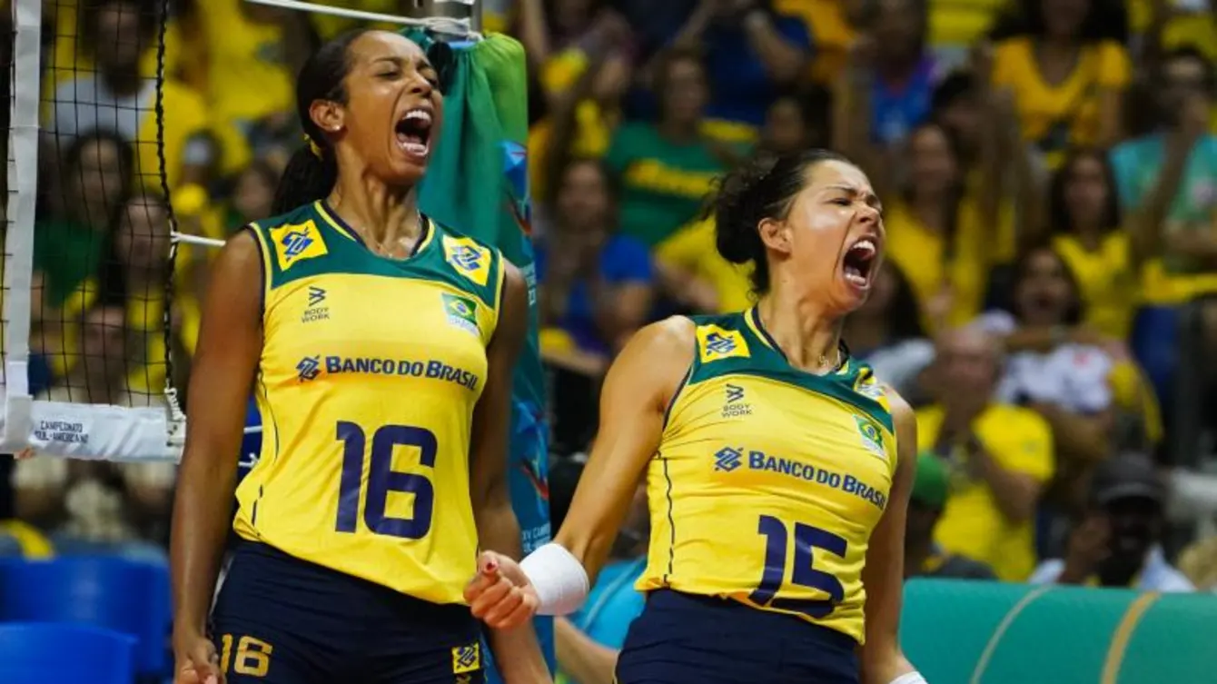 Brasil vence quarto jogo no vôlei feminino sem perder nenhum set