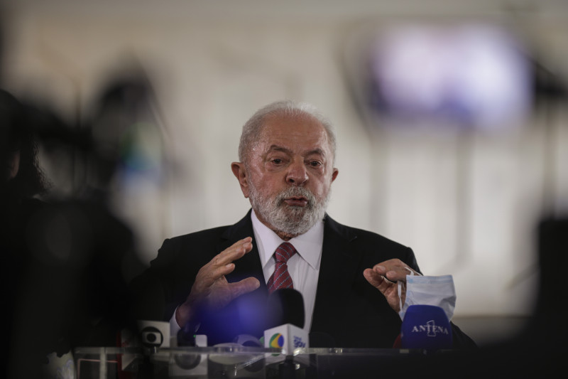 Lula disse ter "várias pessoas na mira", mas que está "tranquilo"