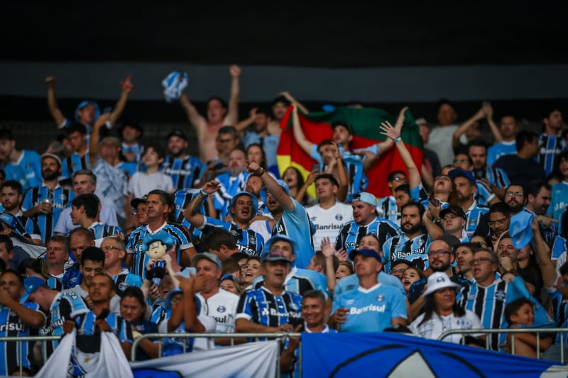 Tricolor não vence há oito jogos no Campeonato Brasileiro