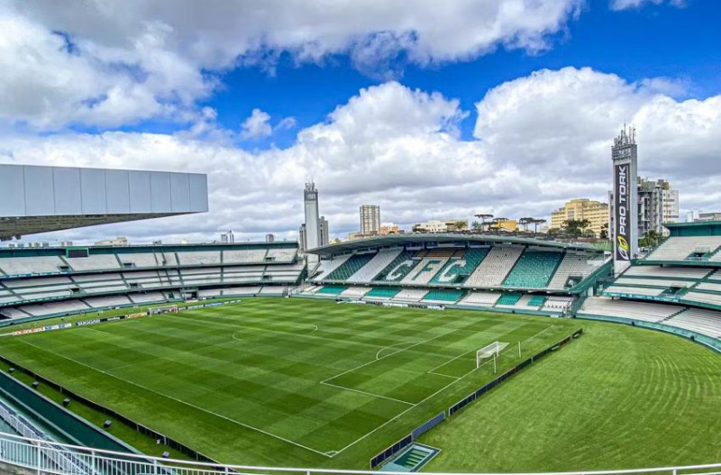 Estádio Couto Pereira será o palco do primeiro Gre-Nal no Brasil, fora do Rio Grande do Sul 