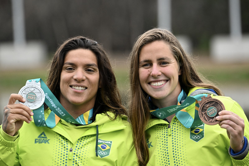 Ana Marcela Cunha e Viviane Jungblut, medalhas de prata e bronze nas águas abertas do Pan