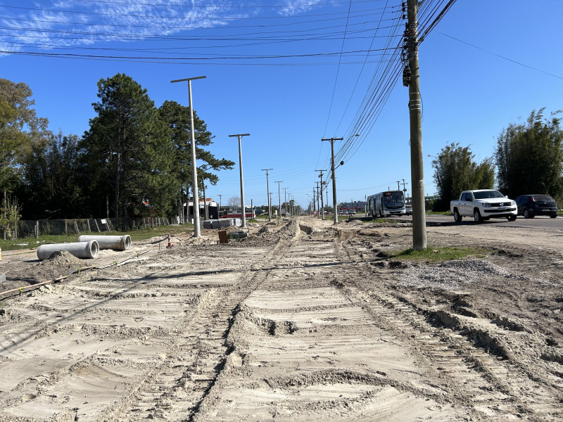 Obras devem melhorar o intenso fluxo de veículos na via