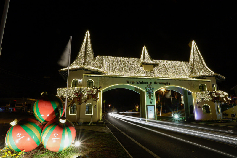 Os maiores em Gramado! Natal Luz e Feira de Turismo se unem na cidade  gaúcha, daqui a poucos dias - Uai Turismo