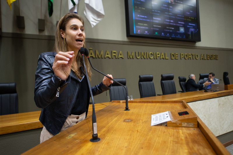 Vereadora de primeiro mandato, Mari Pimentel deve seguir ao Republicanos ou União Brasil