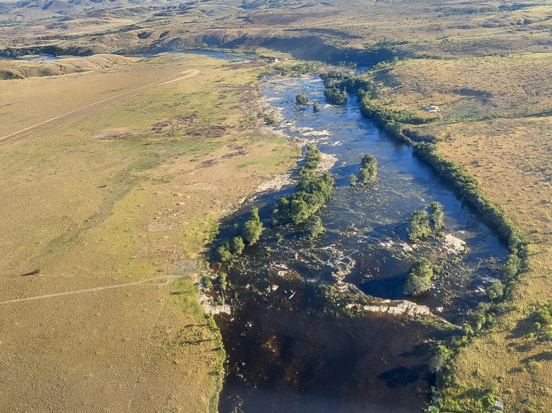 LO Exército Brasileiro envia 20 blindados para Roraima, em meio as