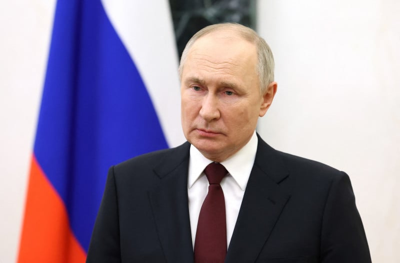 Vladimir Putin assinou decreto que altera a doutrina nuclear russa