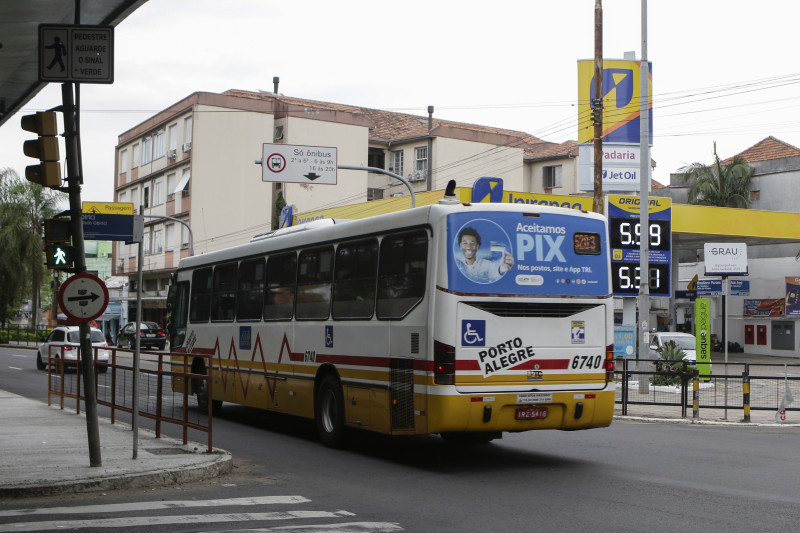  O cidadão que utiliza o transporte público da cidade pode, a partir de agora, fazer reclamações ou elogios pelo app