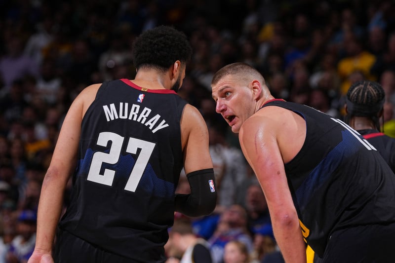 Estrelas do Denver Nuggets, Jamal Murray e Nikola Jokic decidiram o segundo confronto contra o Los Angeles Lakers nos Playoffs