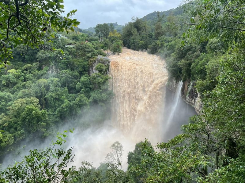 Chuvas na região da Serra aumentaram significativamente o volume de água dos rios e cabeceiras