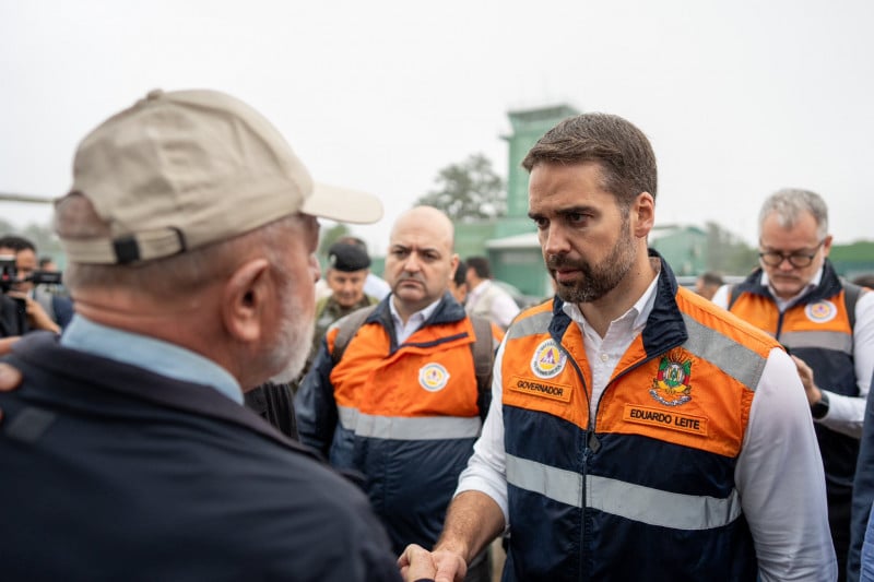 Presidente Lula chega a Santa Maria para conferir situação das cheias no RS