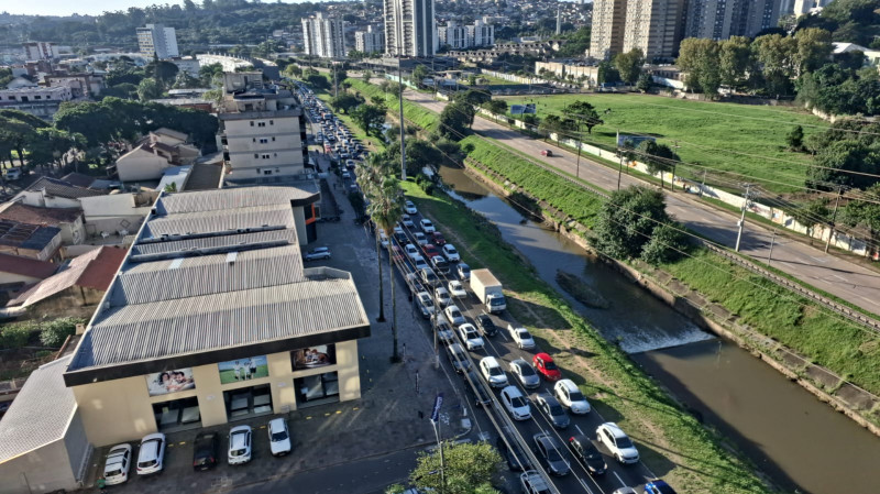 Avenida Ipiranga é umas das vias com mais congestionamentos na Capital