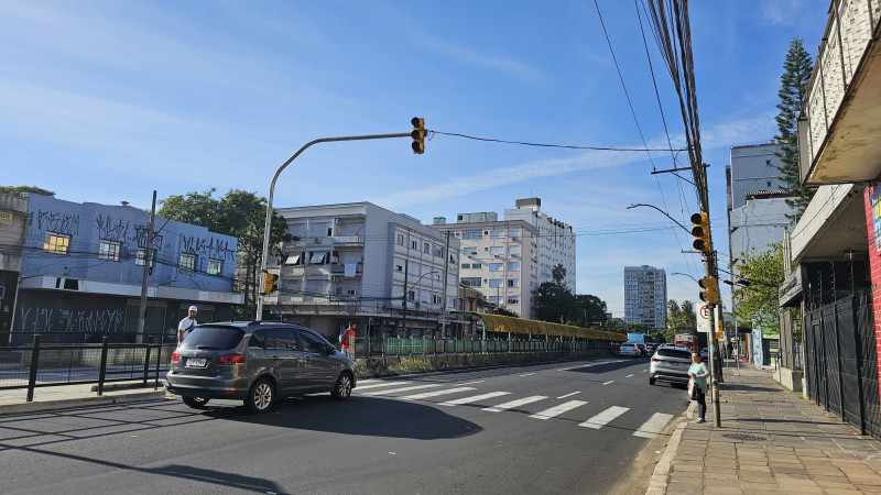 Há semáforos fora de operação na avenida João Pessoa