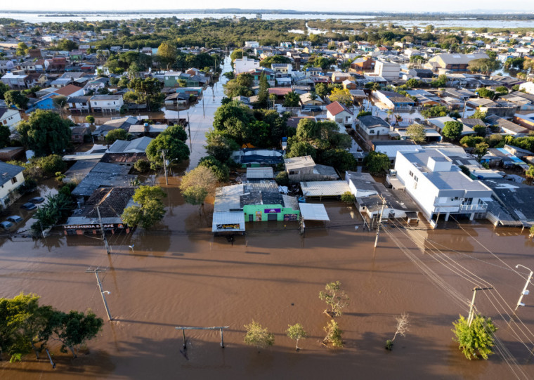 Eldorado do Sul, um dos municípios mais atingidos pelas enchentes, vai receber 250 casas provisórias de 27 metros quadrados