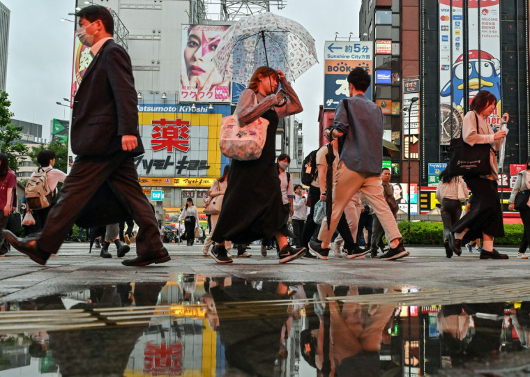 População japonesa, de mais de 125 milhões, deve recuar a 87 milhões até 2070