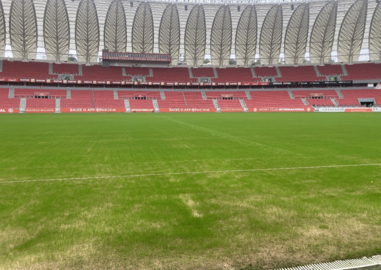 De acordo com o clube, gramado do estádio deve estar pronto em dez dias