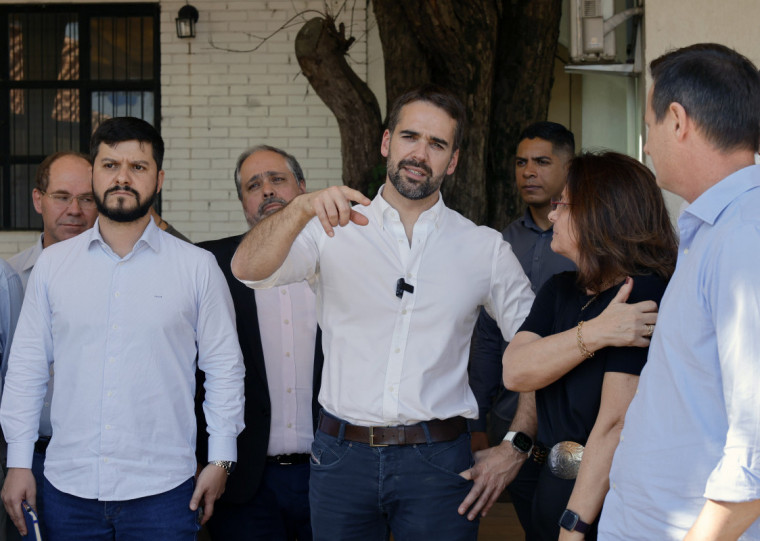 Eduardo Leite conferiu a situação do parque Assis Brasil após confirmar a realização da Expointer