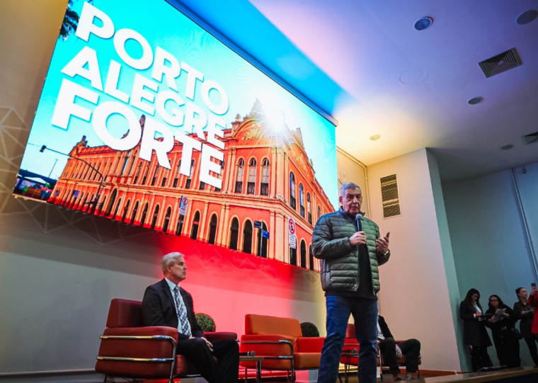 Prefeito Sebastião Melo apresentou o plano para reconstruir Porto Alegre no Tecnopuc