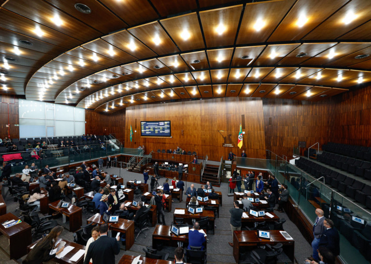 Projetos foram propostos pela Mesa Diretora do Parlamento gaúcho