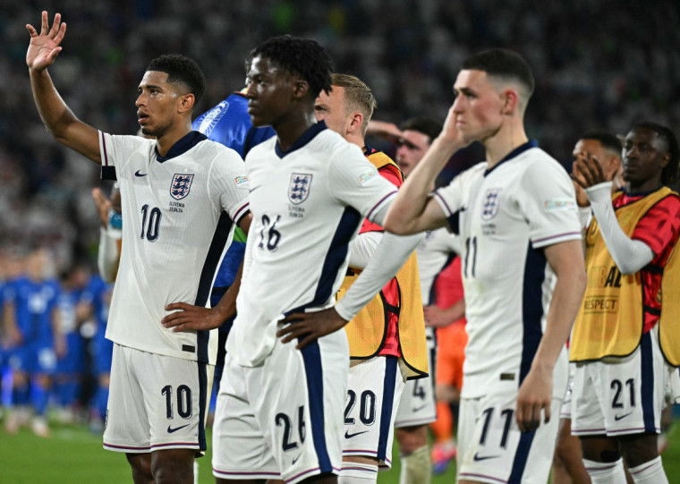 Talentosa geração inglesa ainda não conseguiu brilhar na Eurocopa